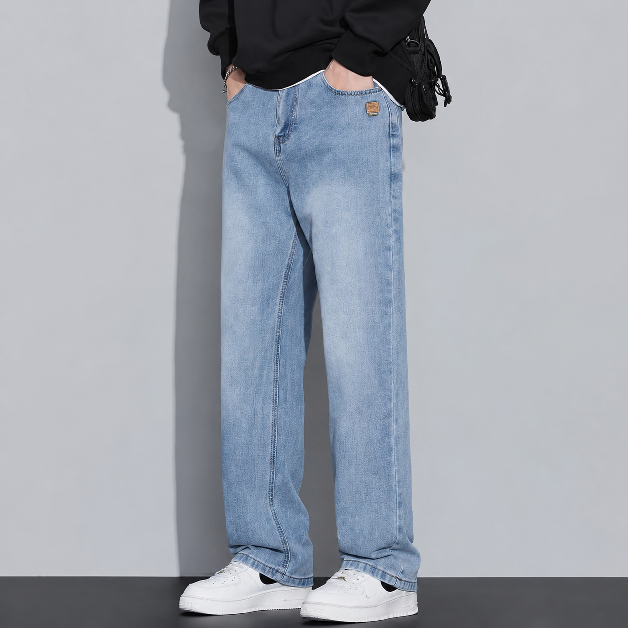 Men's Washed Indigo Light Blue Relaxed Fit Wide Leg Jeans
